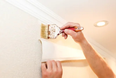 Pose de papier peint à Fontrailles — revêtements muraux et toiles de verre